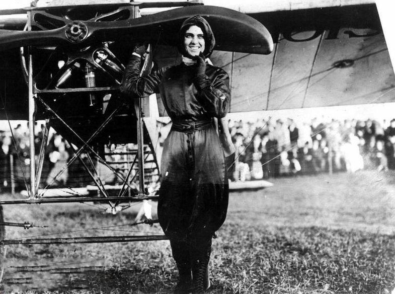 اخبار,اخبارگوناگون, نخستین خلبان زن