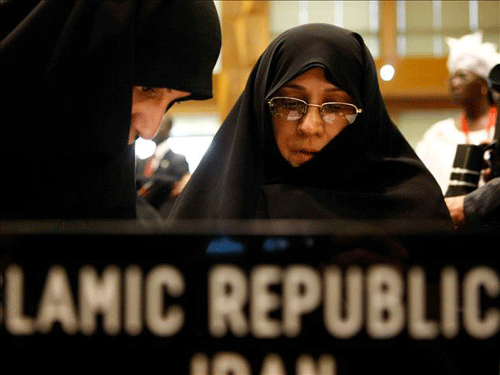 عکس : همسر محمود احمدی نژاد در ایتالیا 